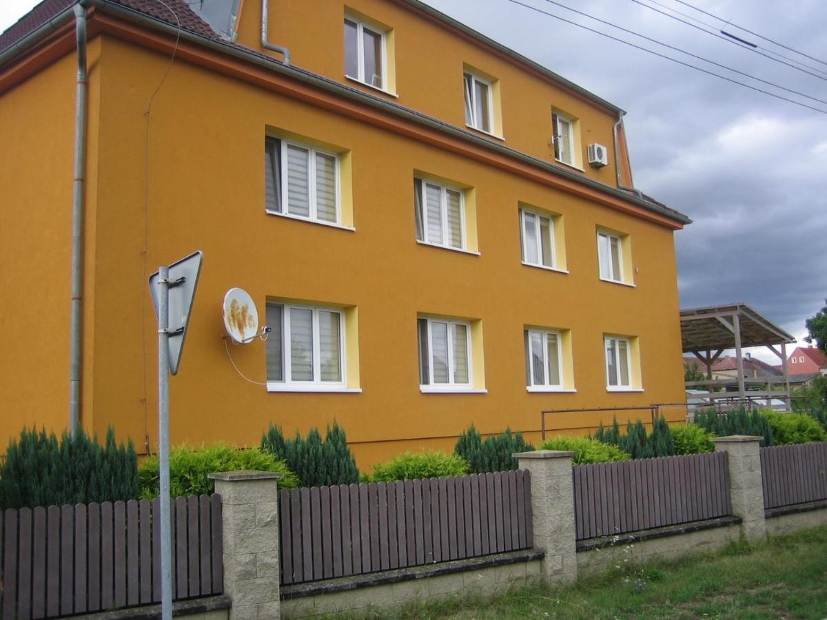 Apartmany Polepy Екстер'єр фото